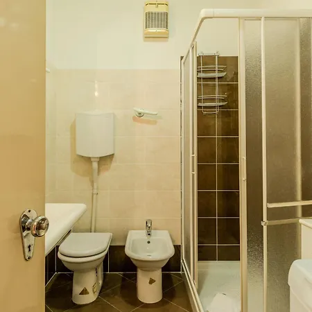 Claudia By Interhome Apartman Malcesine