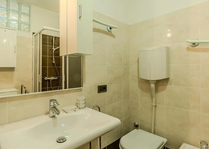 Apartament Claudia By Interhome Malcesine